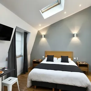 hotellátogatás